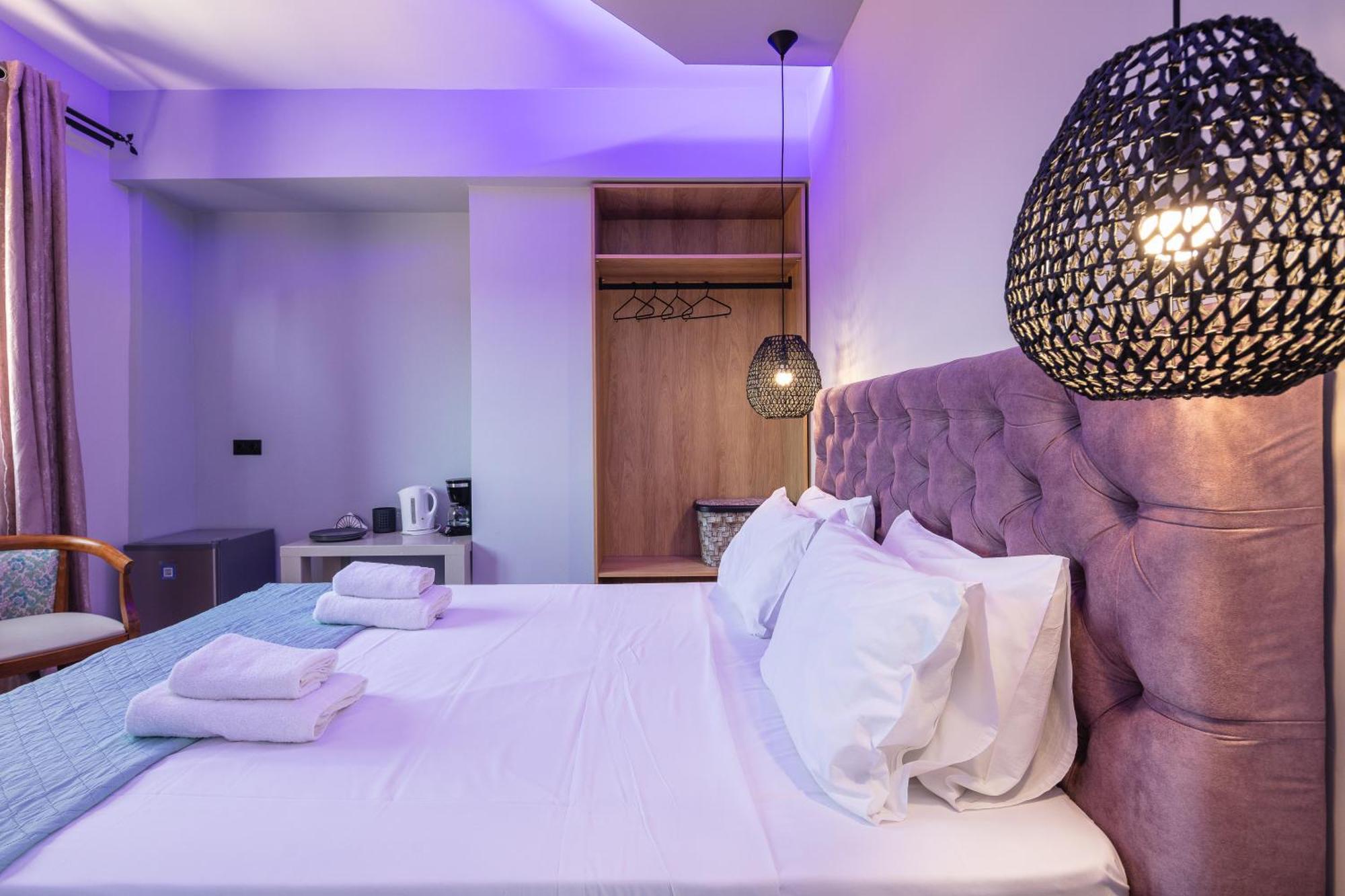 Hotel Iosifina, 80 Metres From Episkopi Beach! Dhrámia Dış mekan fotoğraf