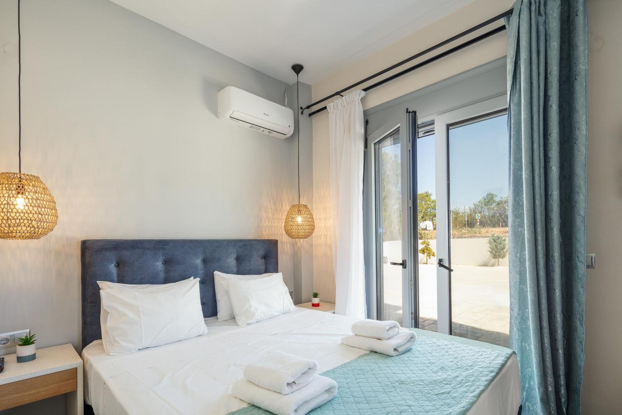 Hotel Iosifina, 80 Metres From Episkopi Beach! Dhrámia Dış mekan fotoğraf